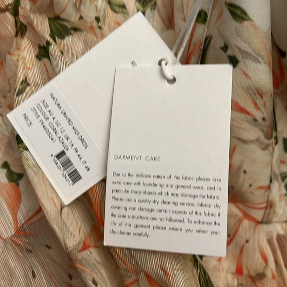 NWT ZIMMERMANN
Natura asymmetric strapless floral-print linen silk gauze gown 4 - Picture 5 of 12